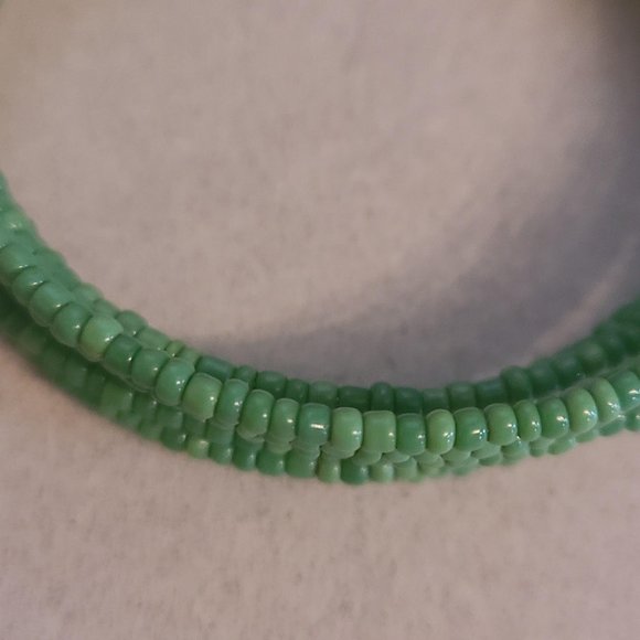 Green Beaded Coil Bracelet - Picture 2 of 8